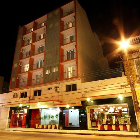 Hotel Curi Executive بيلوتاس المظهر الخارجي الصورة