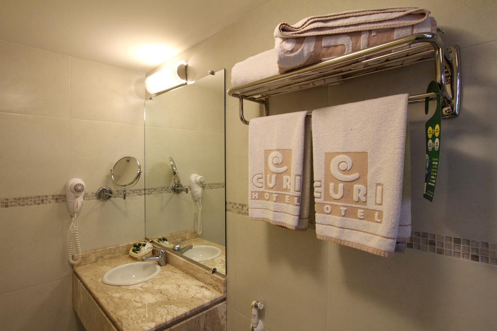 Hotel Curi Executive بيلوتاس الغرفة الصورة